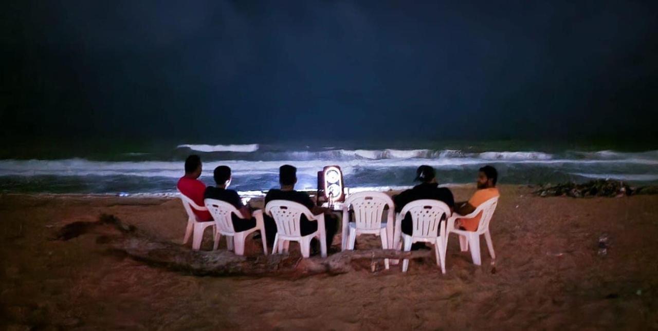 Honey Beach Negombo Exterior photo