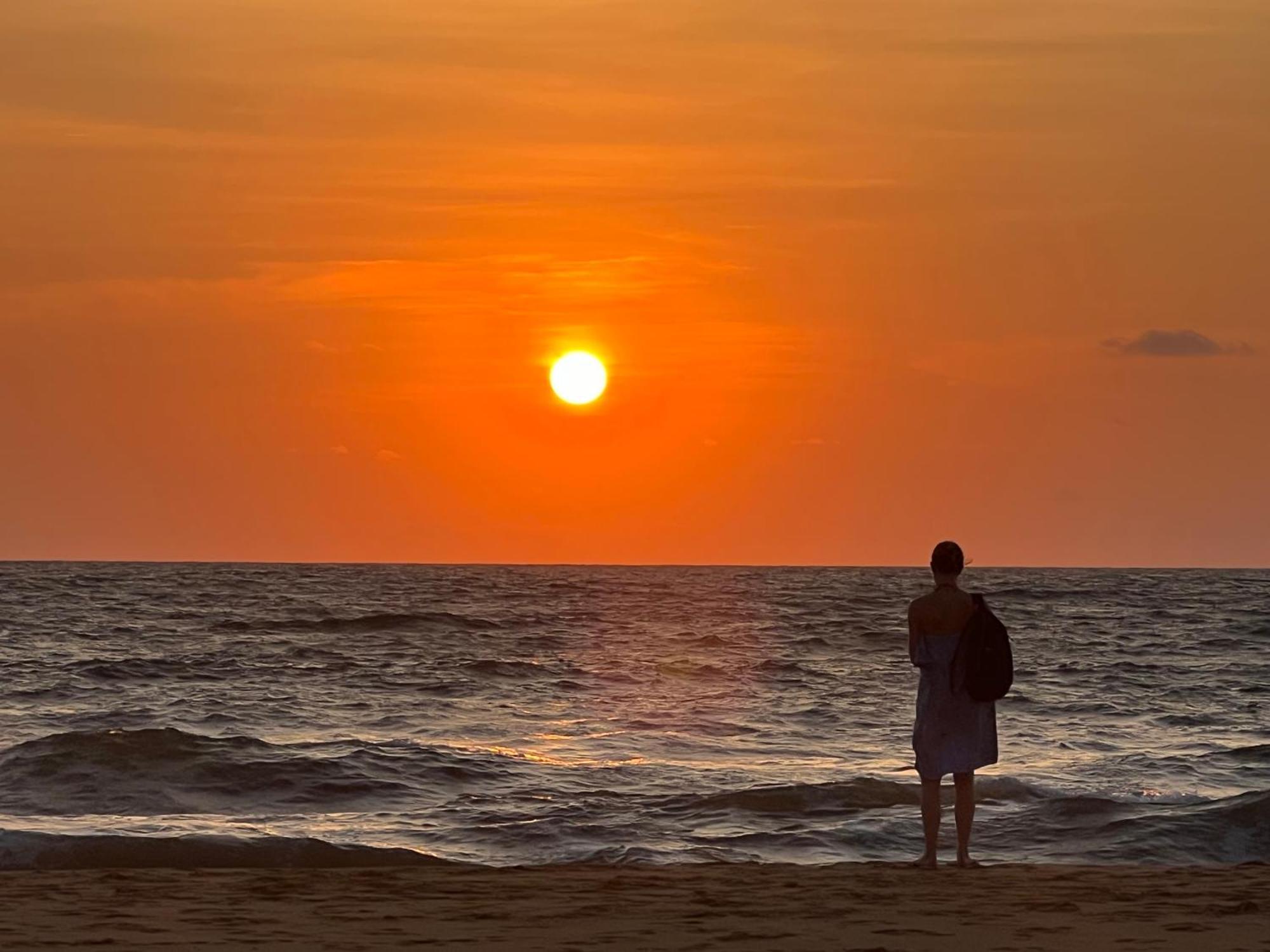 Honey Beach Negombo Exterior photo